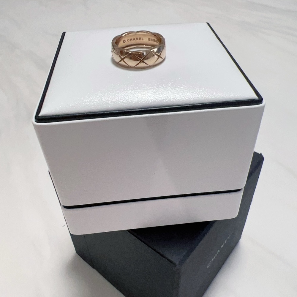 Chanel Coco Crush Ring Small Version - image 3